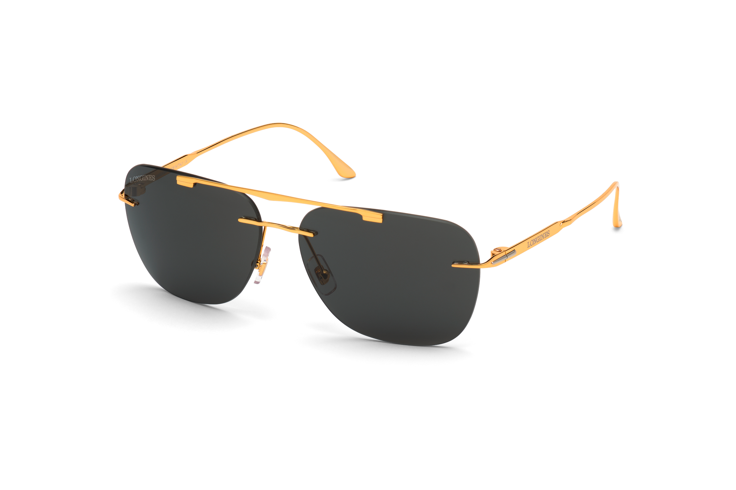 lunette de soleil pointu