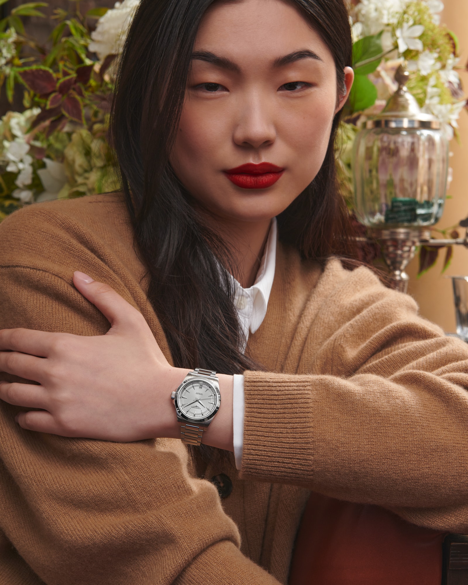 コンクエスト 自動巻、ステンレススティール、シルバー「サンレイ