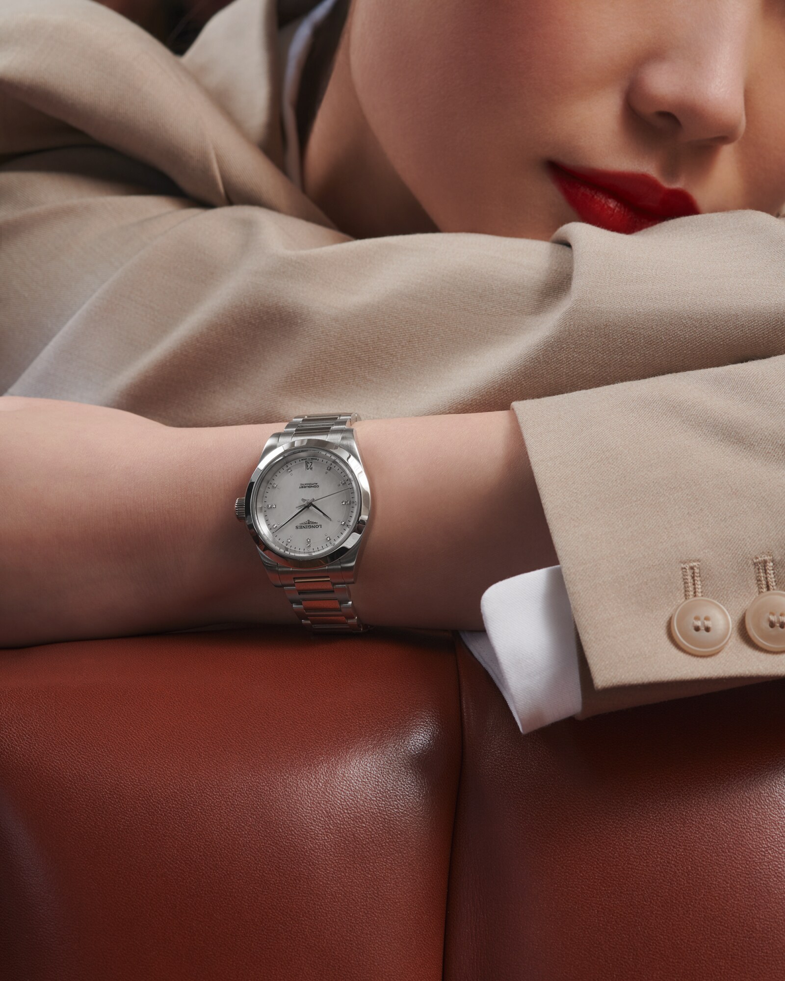 コンクエスト 自動巻、ステンレススティール、ホワイト