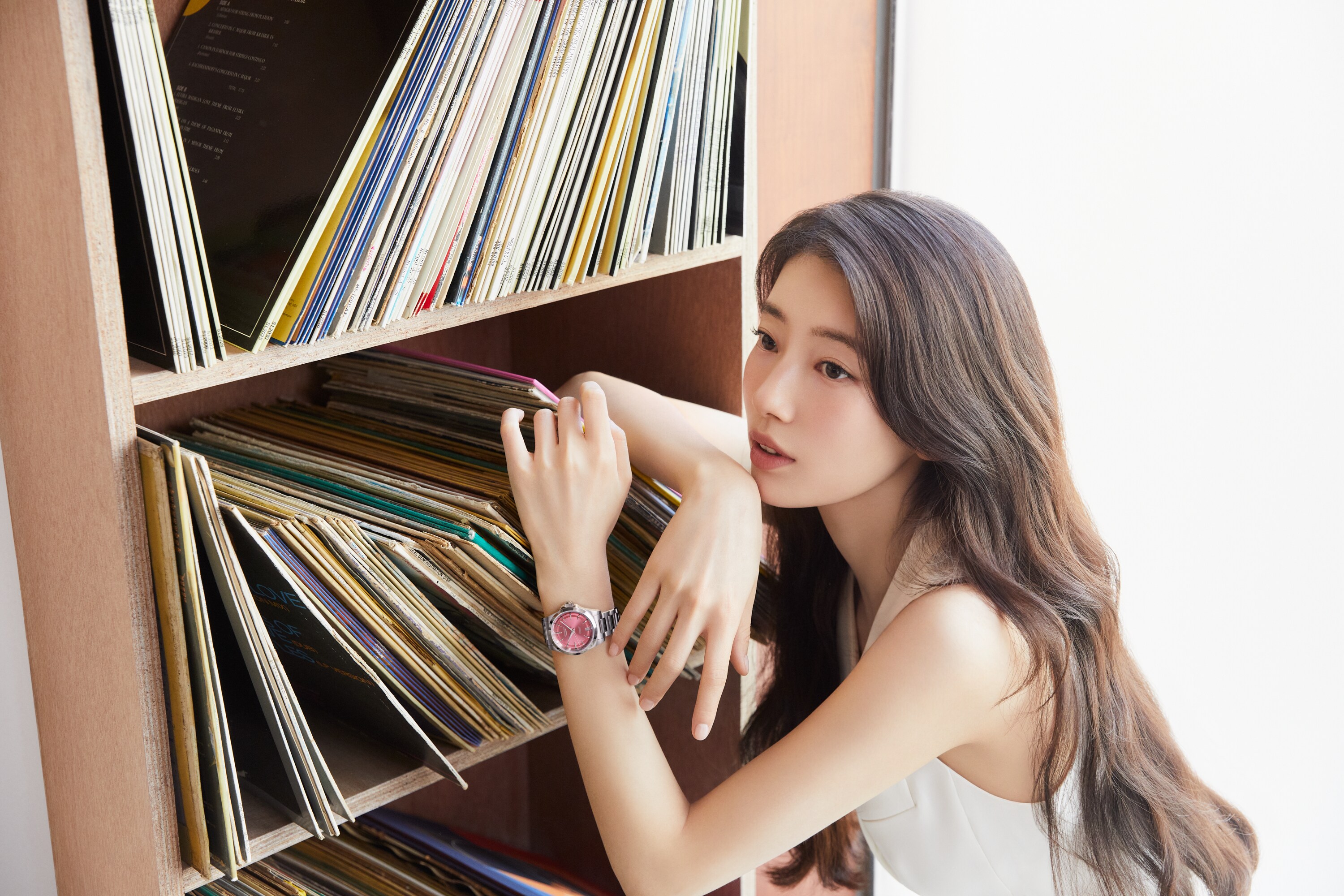 コンクエスト 自動巻、ステンレススティール、サンレイピンク ダイアル