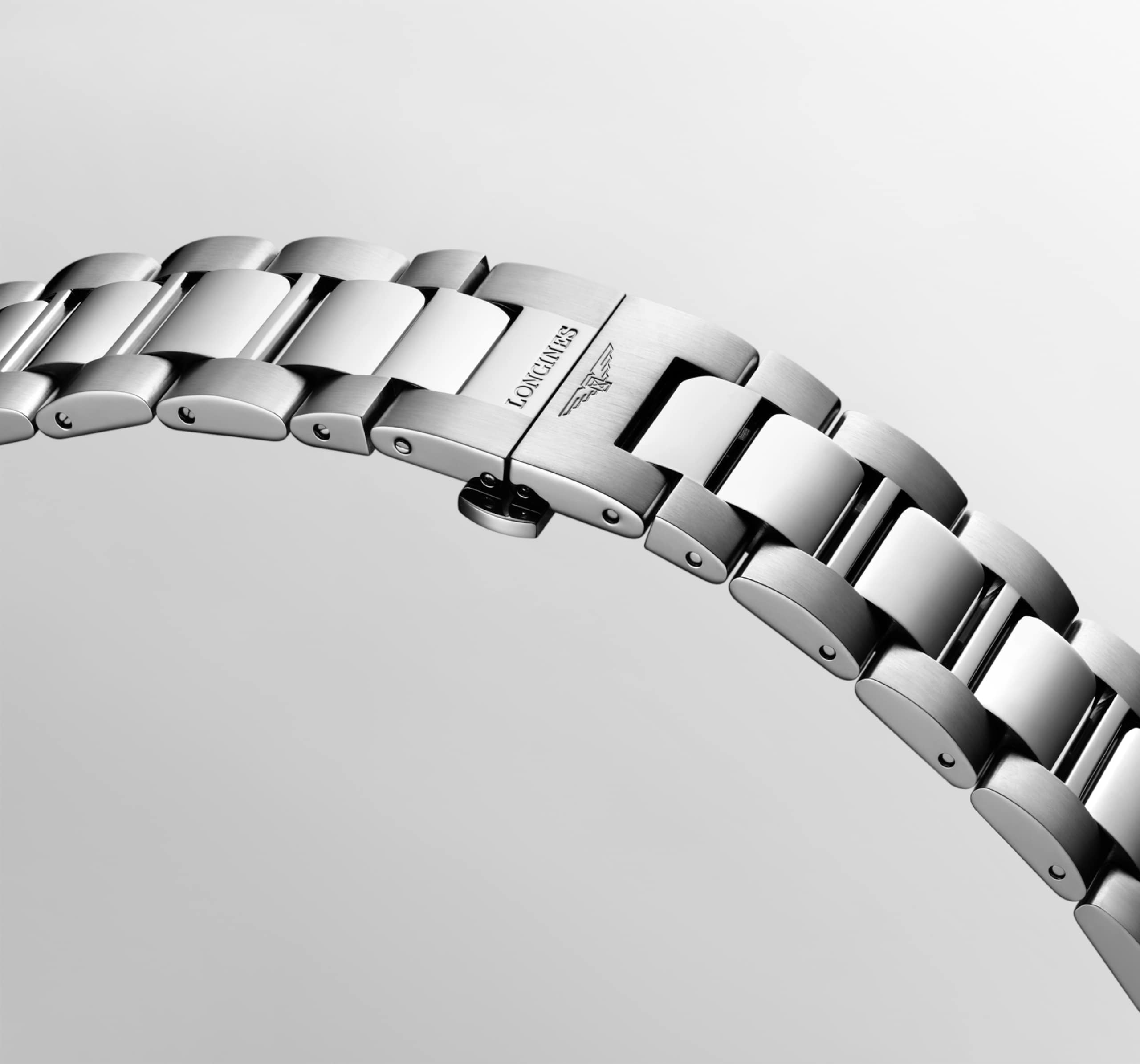 Longines CONQUEST Кварц Нержавеющая сталь Watch - L3.759.4.96.6
