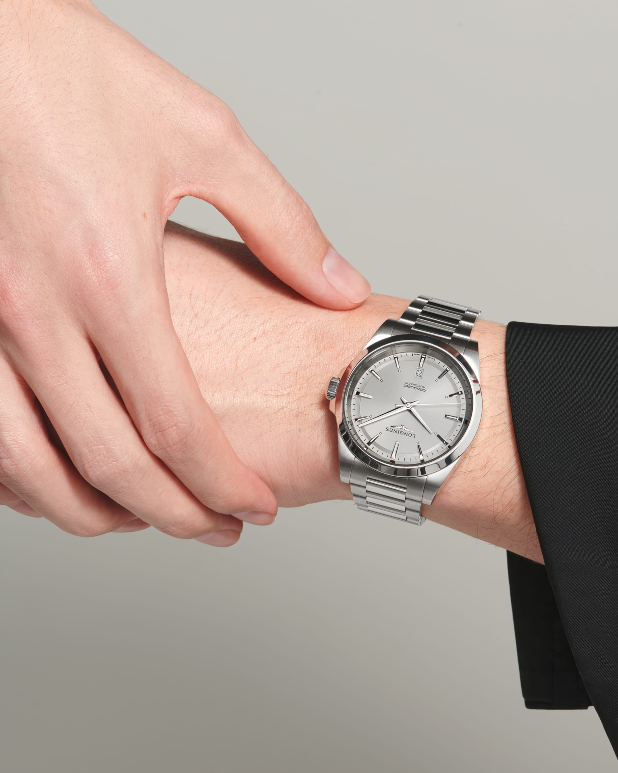 Longines CONQUEST automatic stainless steel Watch - L3.830.4.72.6