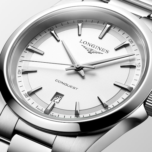 Longines Conquest L38604126