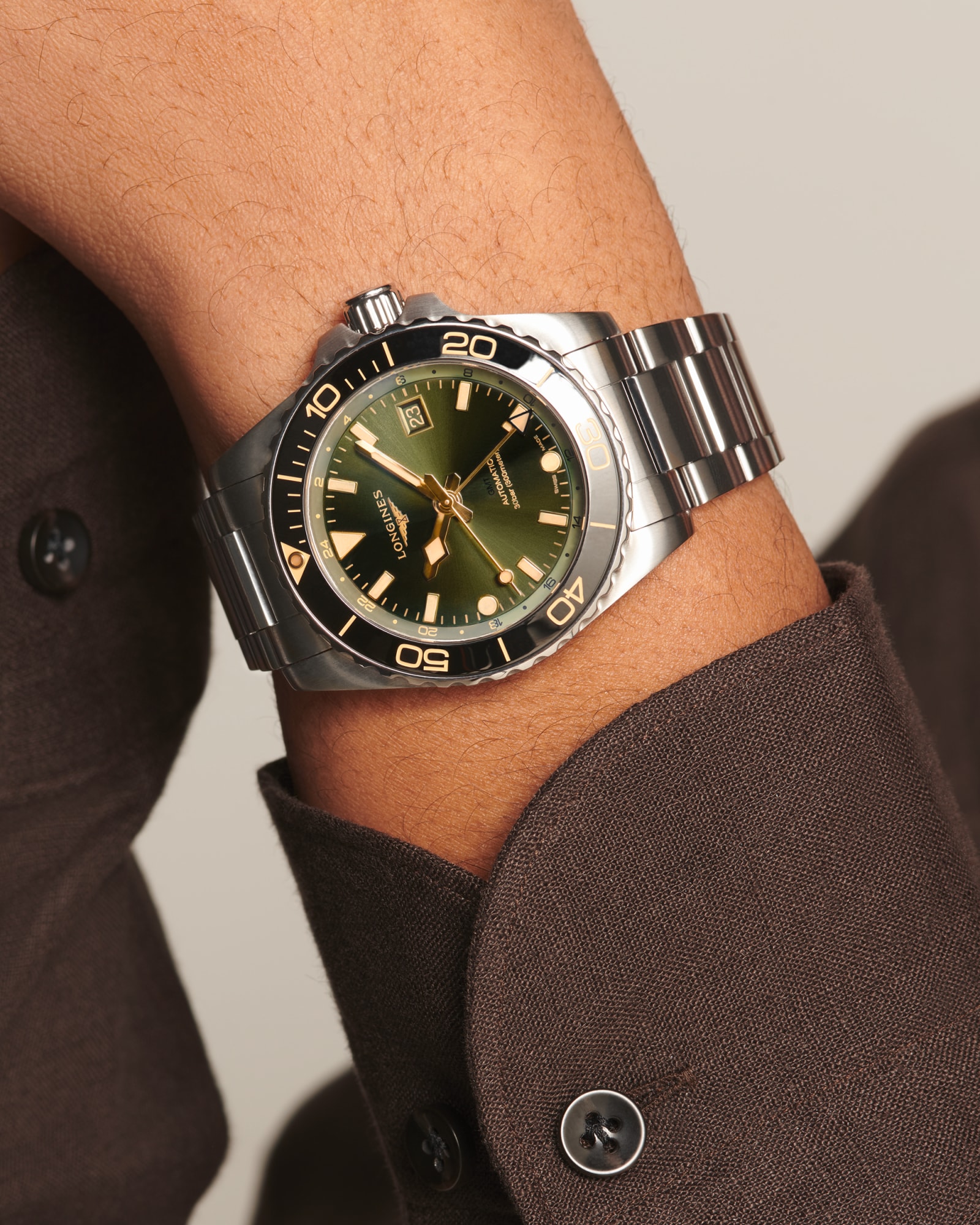 HYDROCONQUEST GMT | Ø 41.00 mm, サンレイグリーン | L3.790.4.06.6