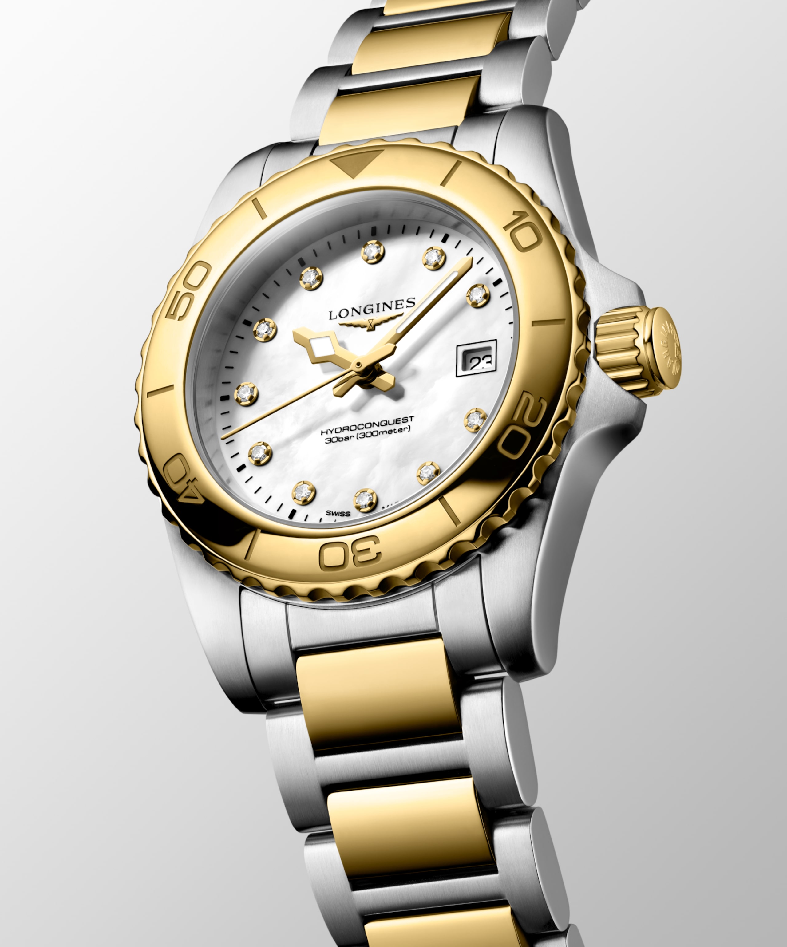 HYDROCONQUEST L3.369.3.87.7 Quartz, Stainless steel and yellow PVD coating, White mother-of-pearl, Bracelet Watch - Watch face