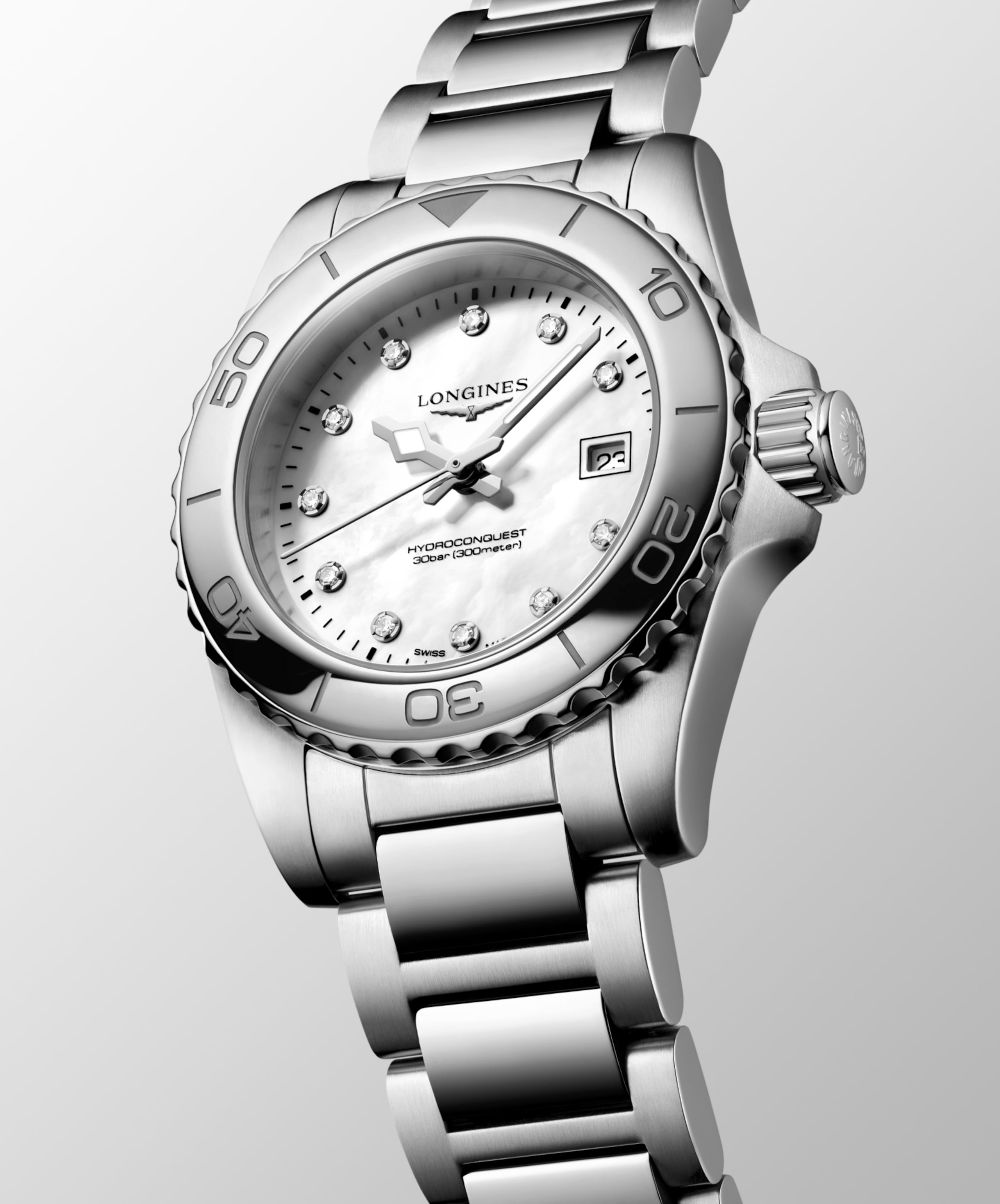 HYDROCONQUEST L3.369.4.87.6 Quartz, Stainless steel, White mother-of-pearl, Bracelet Watch - Watch face