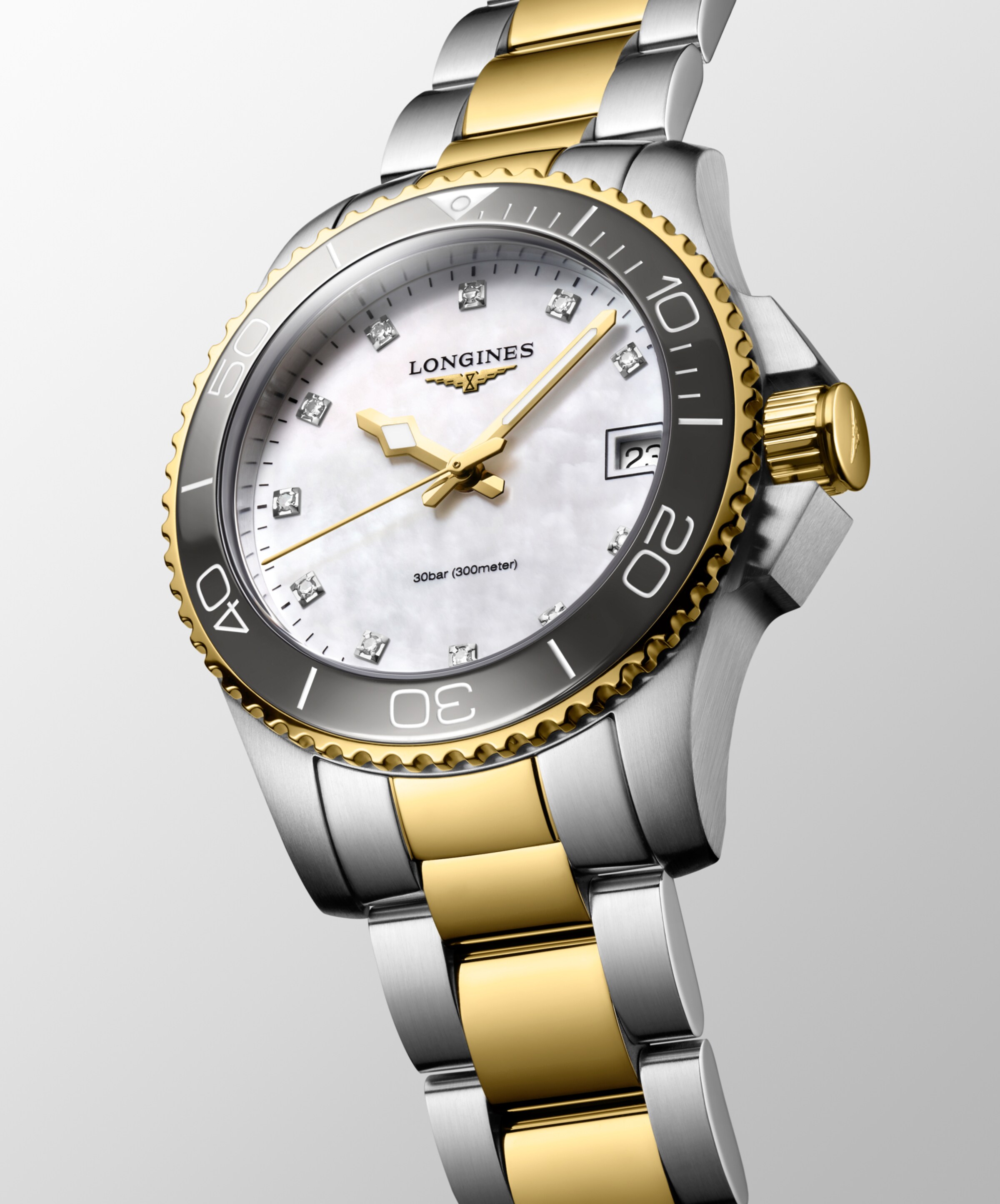 Longines HYDROCONQUEST Quartz Stainless steel and ceramic bezel Watch - L3.370.3.87.6