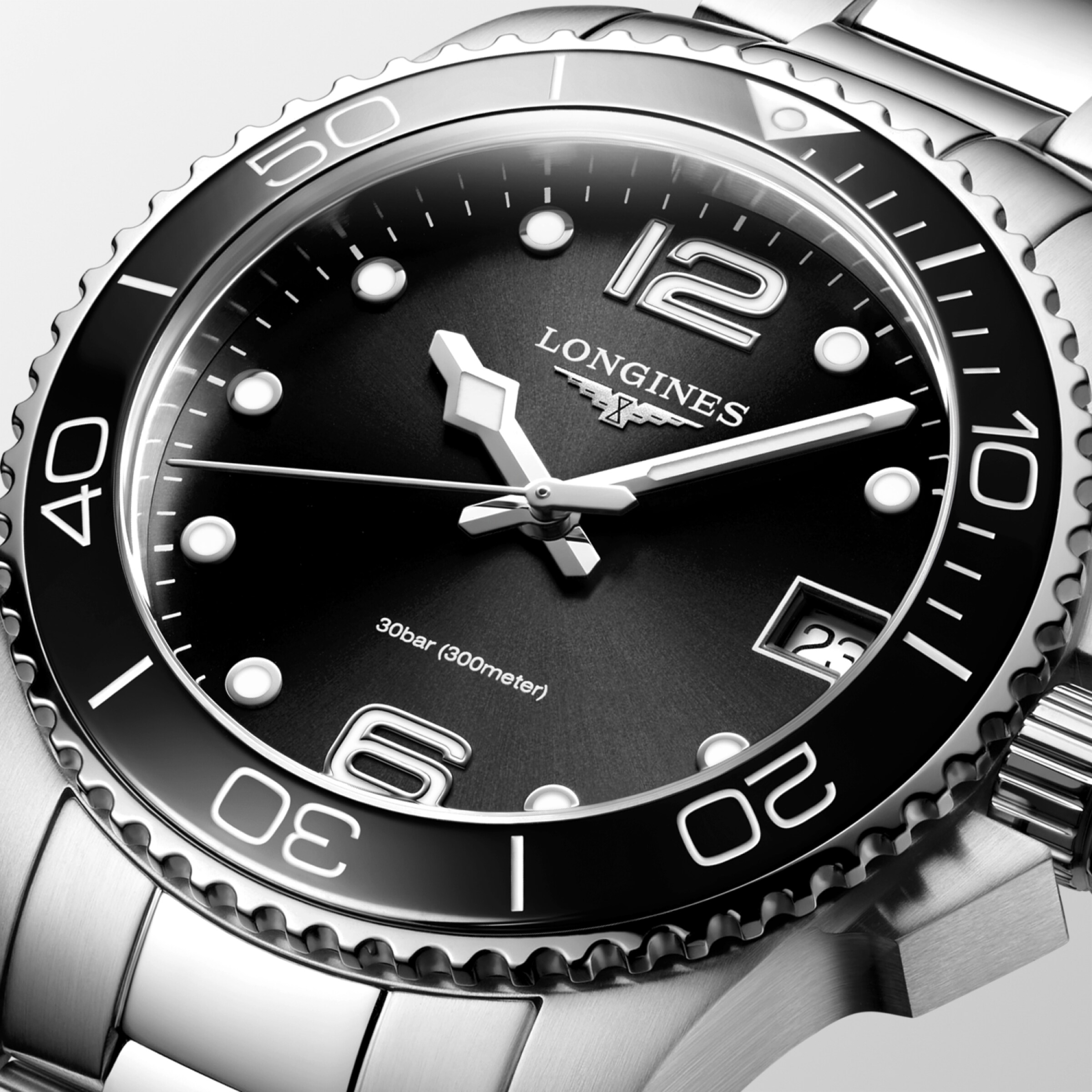 Longines HYDROCONQUEST Quartz Stainless steel and ceramic bezel Watch - L3.370.4.56.6