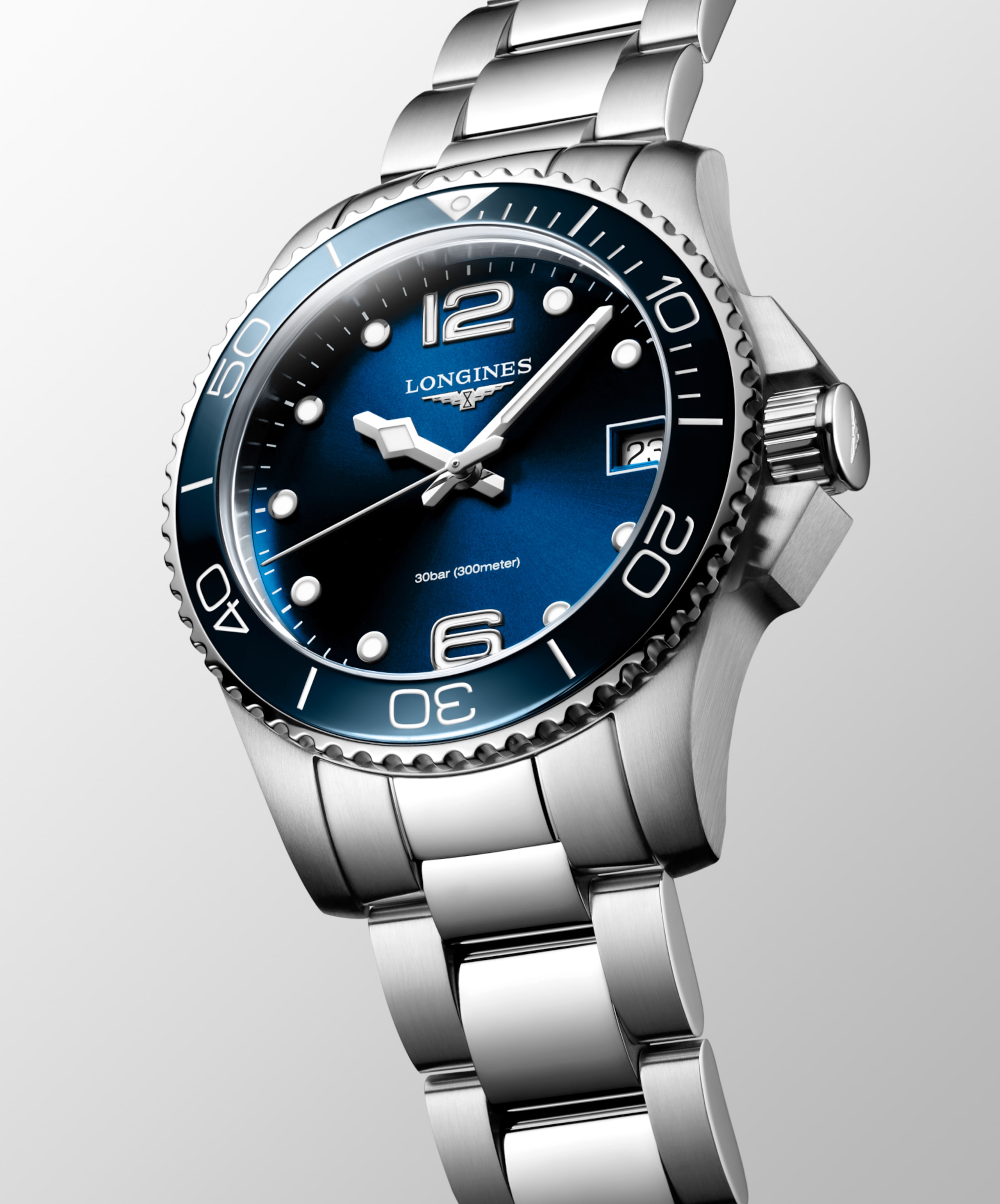 Longines HYDROCONQUEST quartz stainless steel and ceramic bezel Watch - L3.370.4.96.6