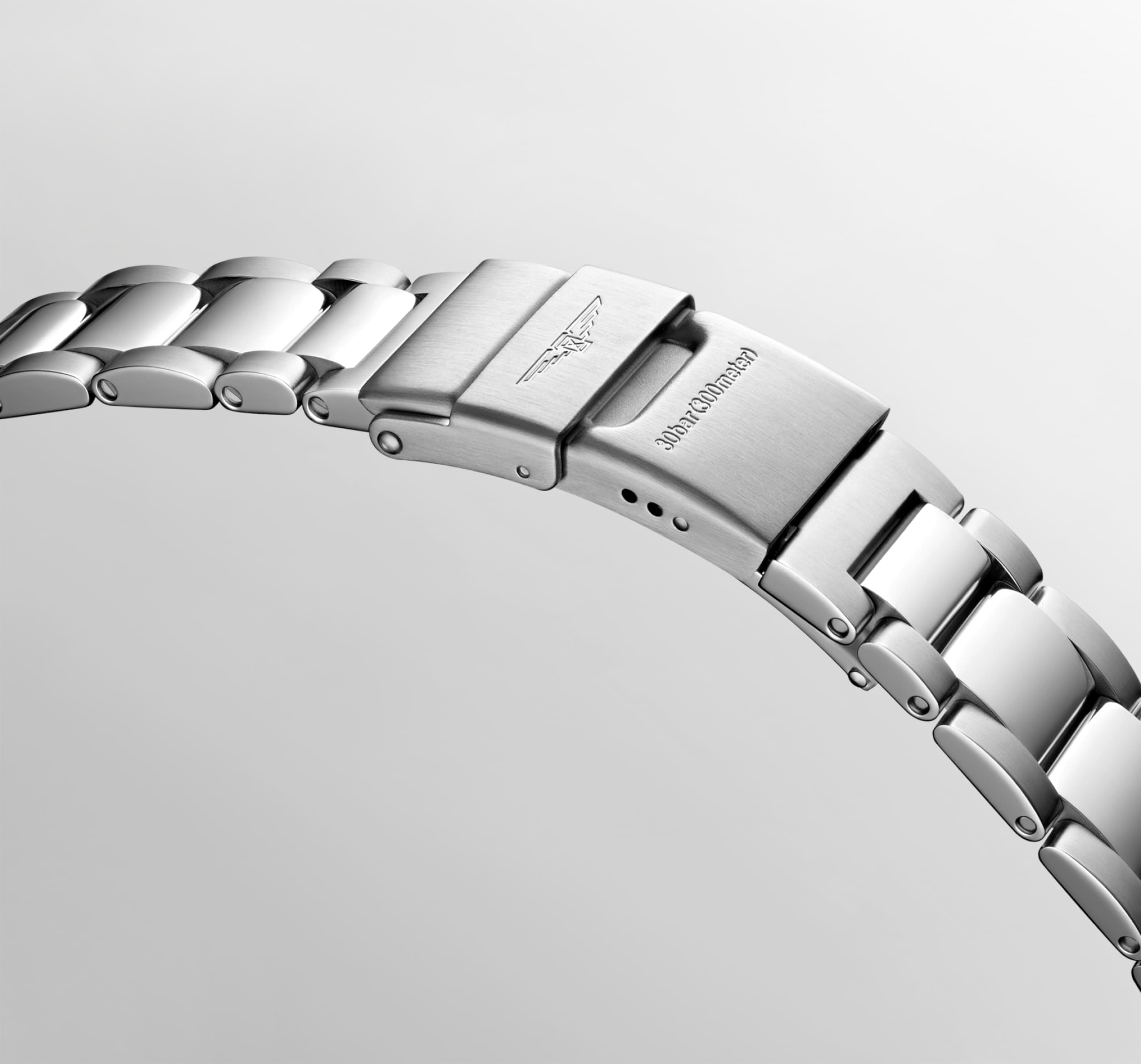 Longines HYDROCONQUEST quartz stainless steel and ceramic bezel Watch - L3.370.4.96.6