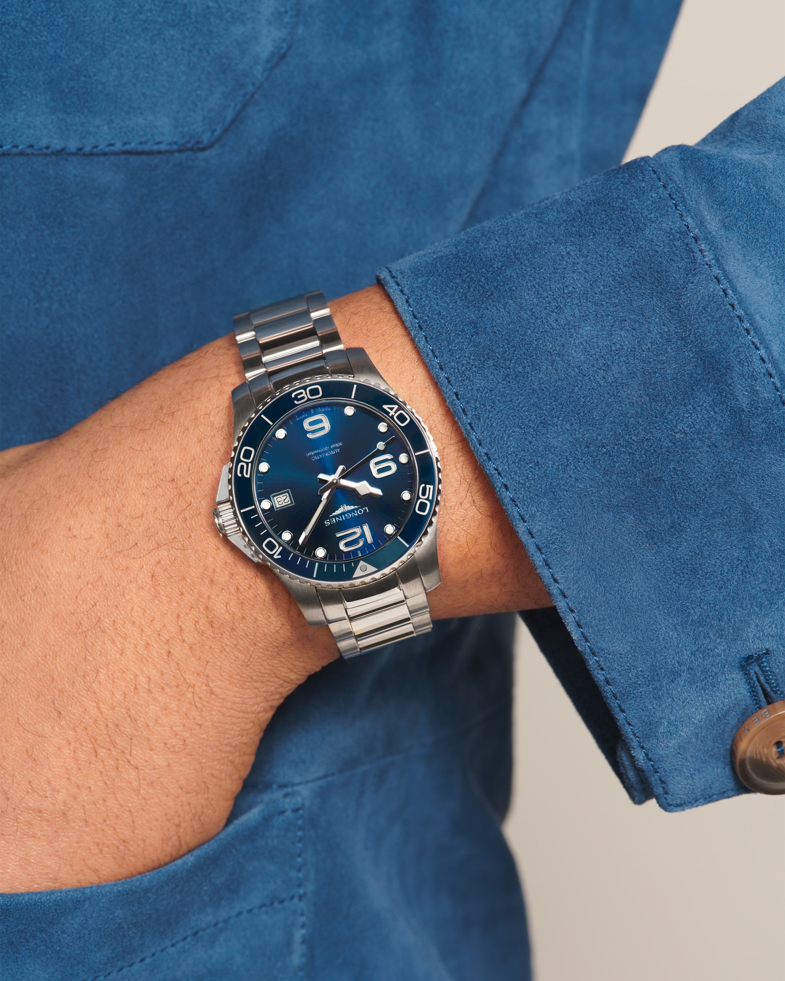 HYDROCONQUEST | Ø 39.00 mm, Sunray Blue | L3.780.4.96.6 | LONGINES US