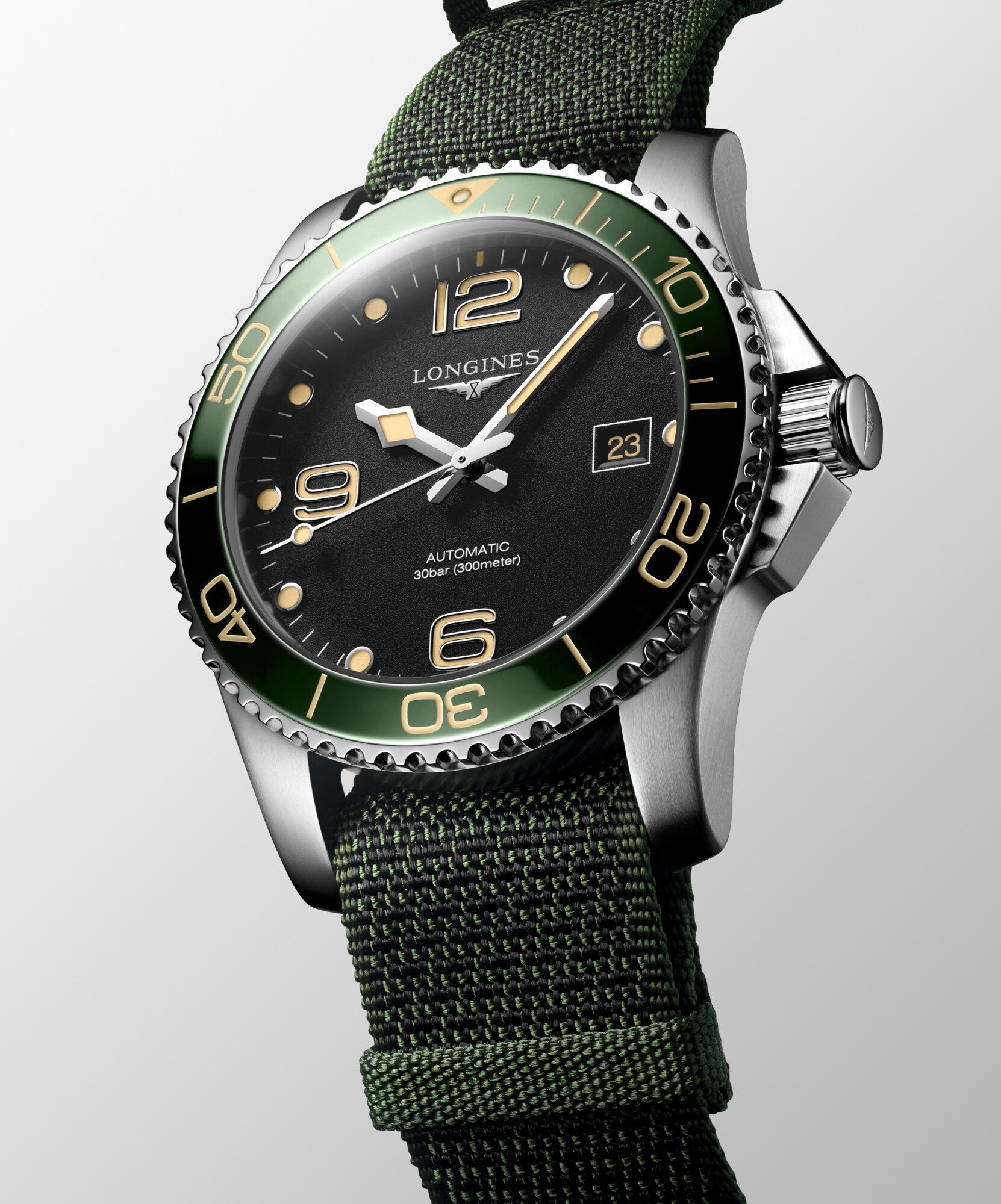 ハイドロコンクエスト 自動巻、ステンレススティールとセラミック