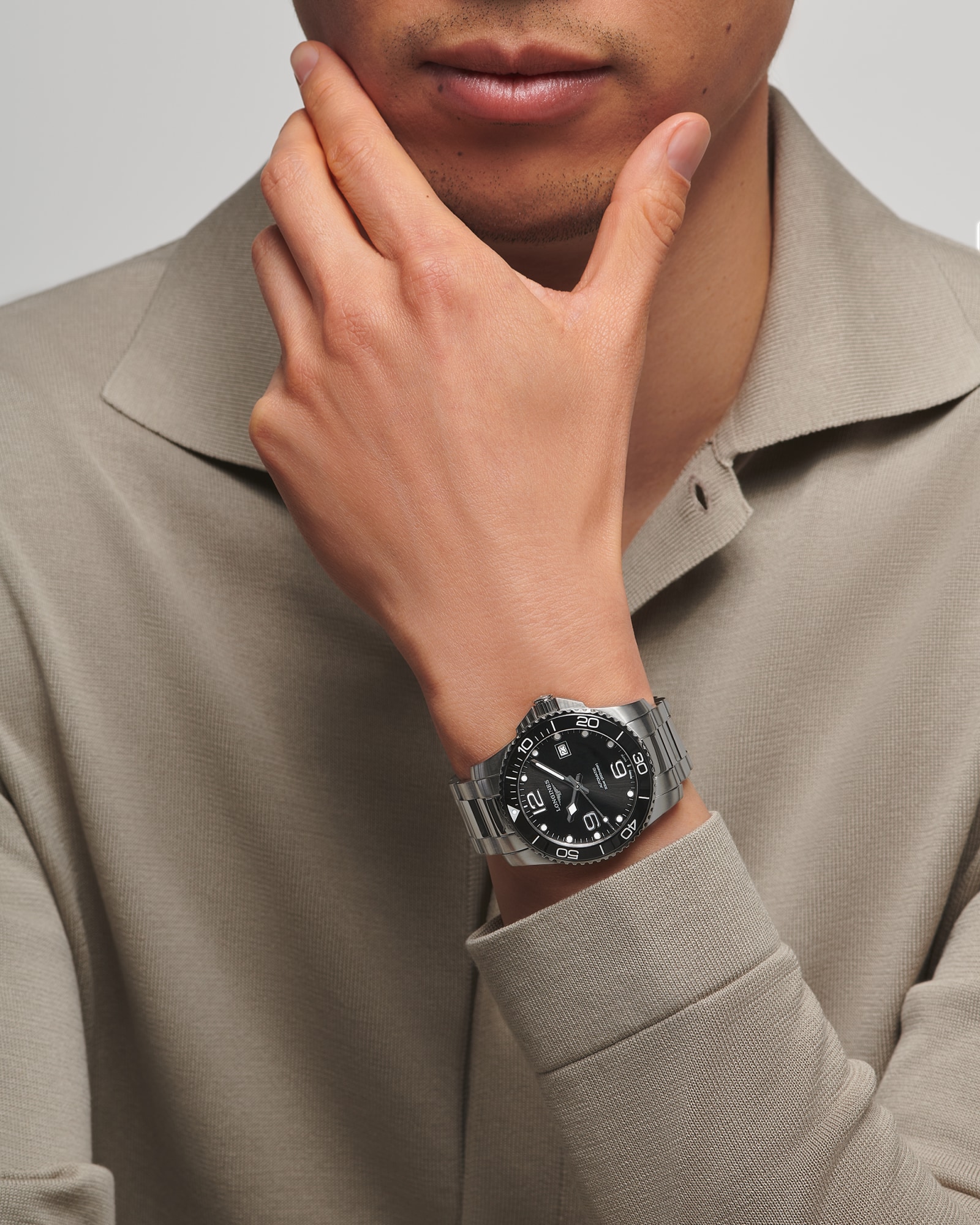 ハイドロコンクエスト 自動巻、ステンレススティールとセラミック