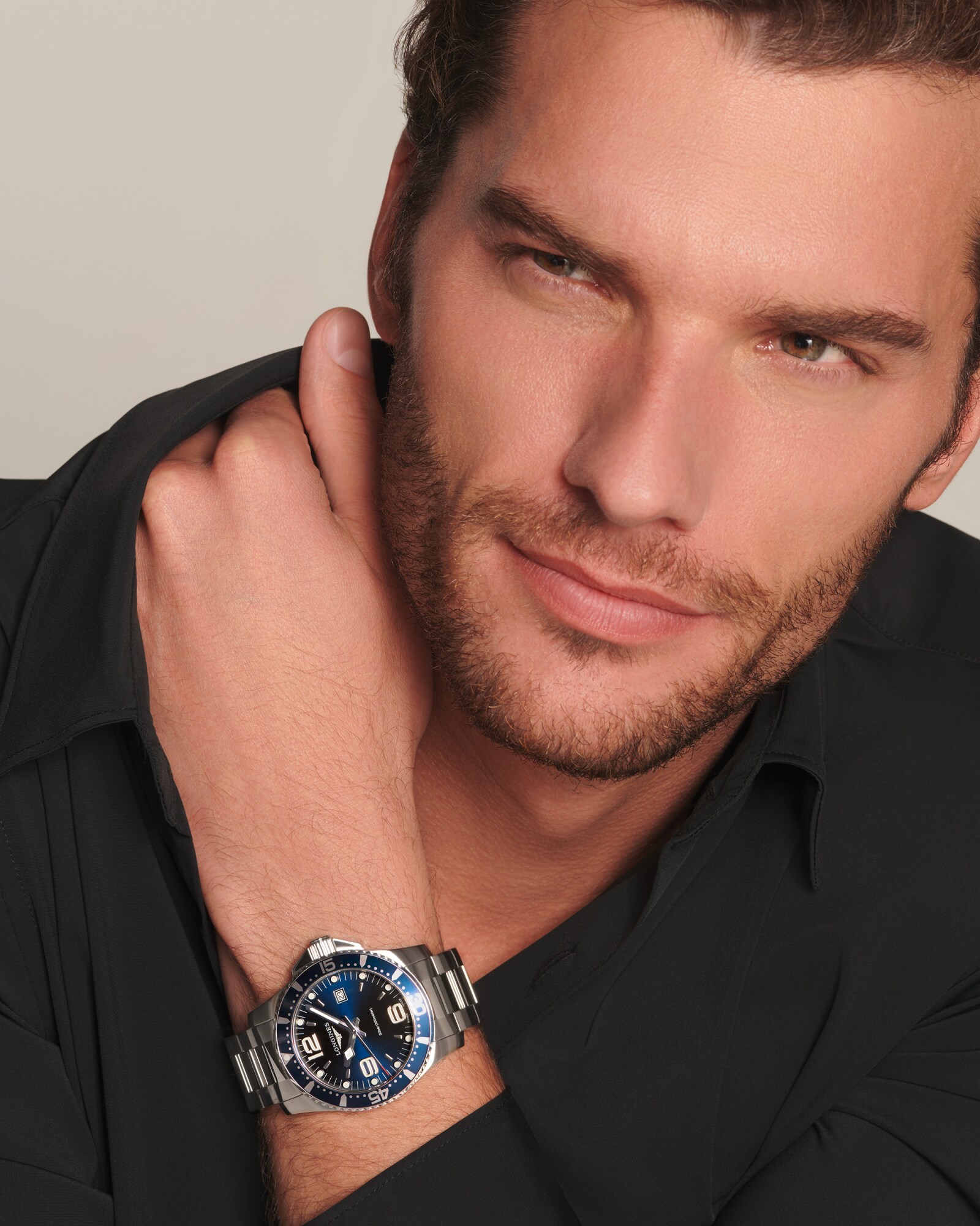 HYDROCONQUEST Quartz, Stainless Steel, Sunray Blue Dial, Bracelet