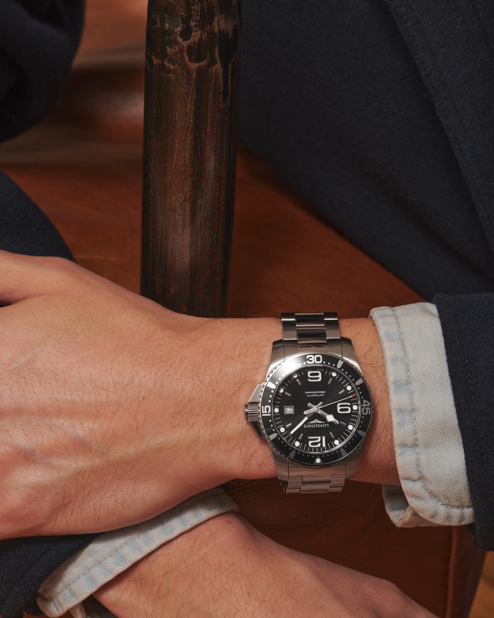 深海征服者系列| Ø 44.00 mm, 黑色太陽飾紋| L3.841.4.56.6 | LONGINES TW
