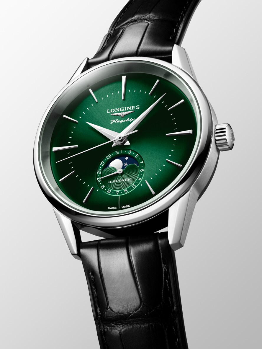 フラッグシップ ヘリテージ：エレガントなエナメルに彩られた