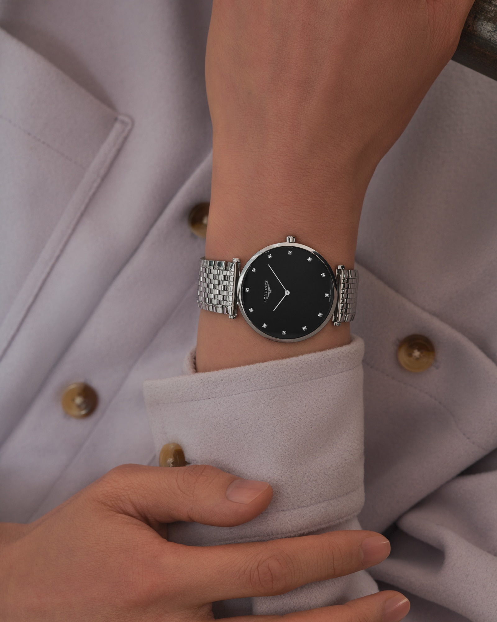 LA GRANDE CLASSIQUE DE LONGINES | Ø 38.00 mm, Black Lacquered