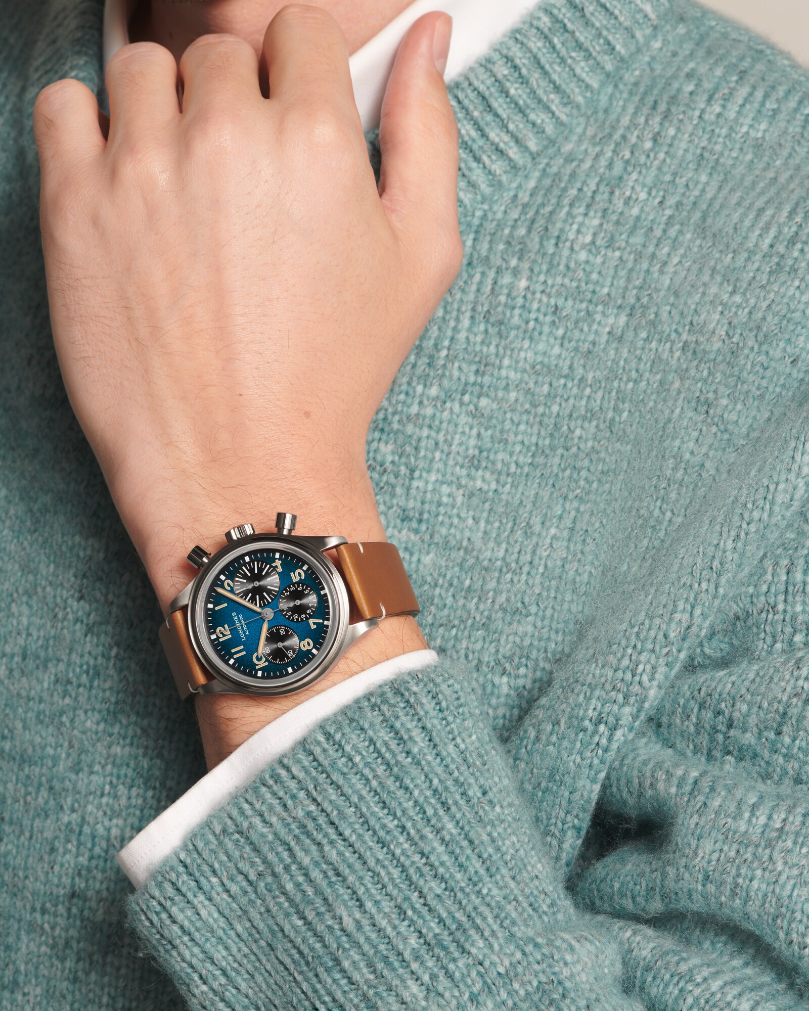 ロンジン アヴィゲーション ビッグアイ 自動巻、チタン