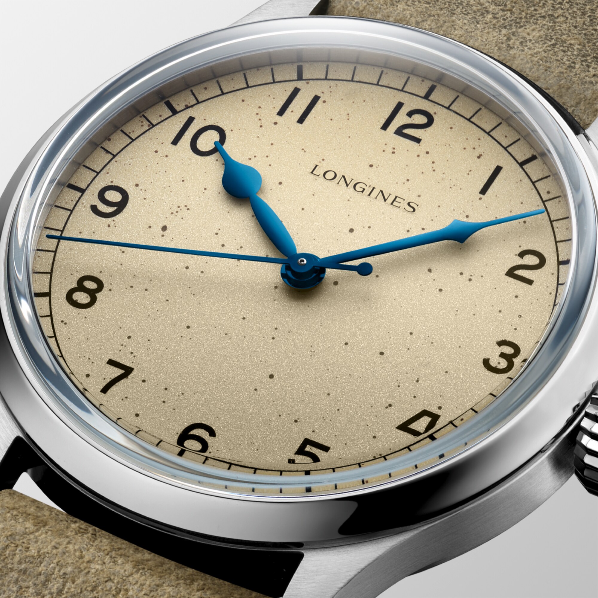IT7LKV9MEVJW】LONGINES ヘリテージ ミリタリーL2.819.4