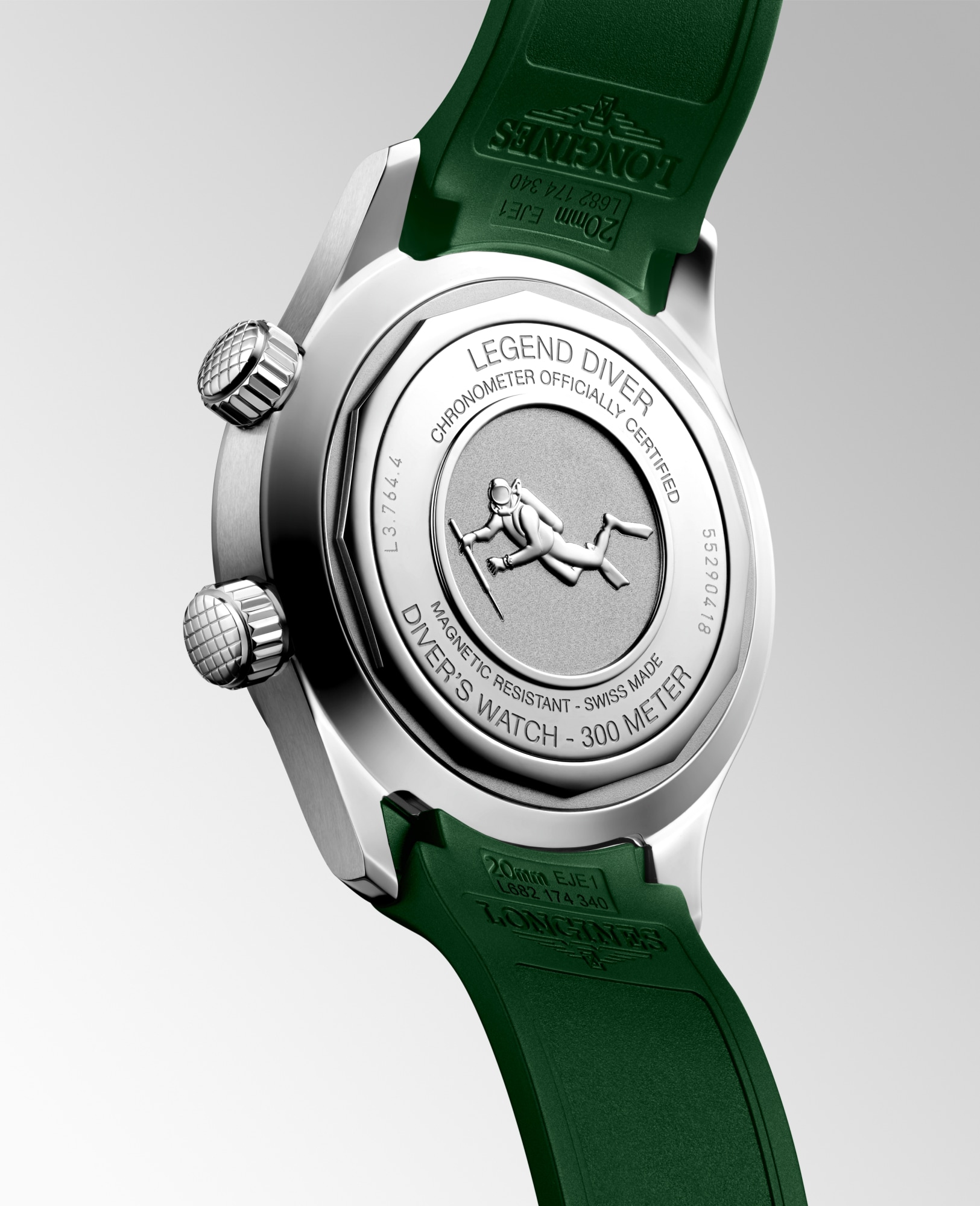 ロンジン レジェンドダイバー | Ø 39.00 mm, 緑ラッカー「ポリッシュ
