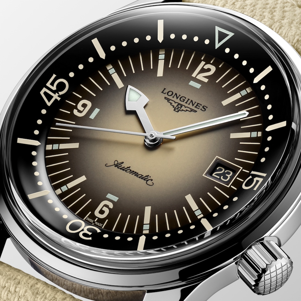 Longines Legend Diver 42mm Cadran Beige - L3.774.4.30.2