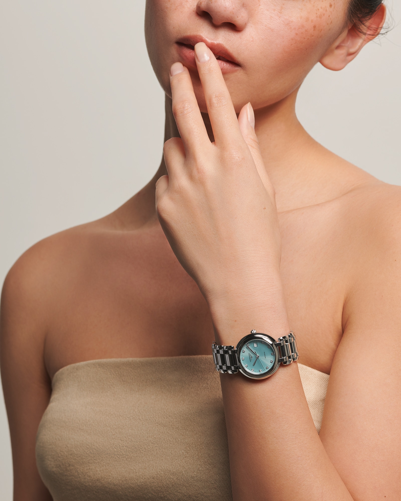 LONGINES PRIMALUNA | Ø 30.00 mm, Sunray Blue | L8.113.4.90.6