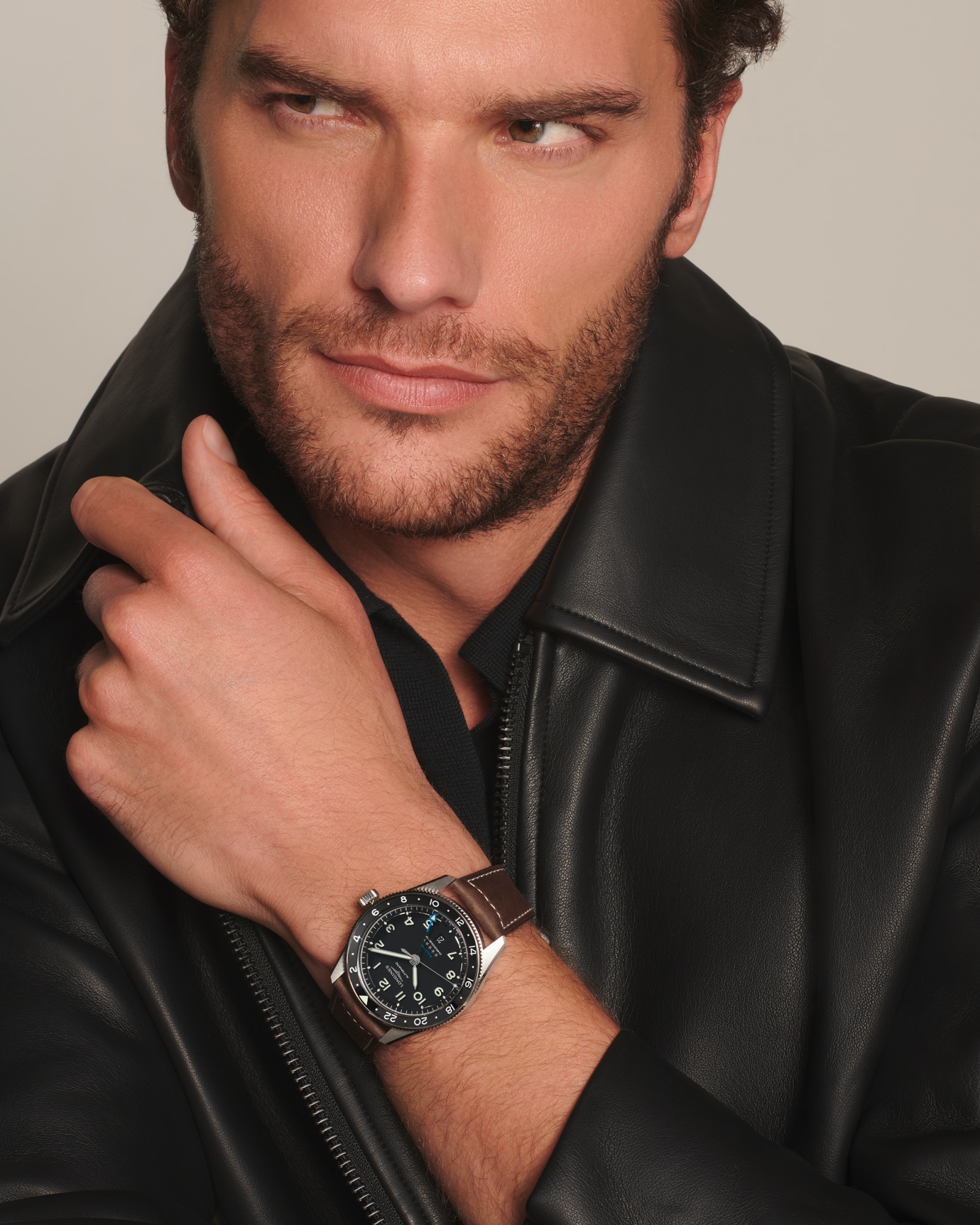 LONGINES SPIRIT ZULU TIME 自動巻、ステンレススティールとセラミック