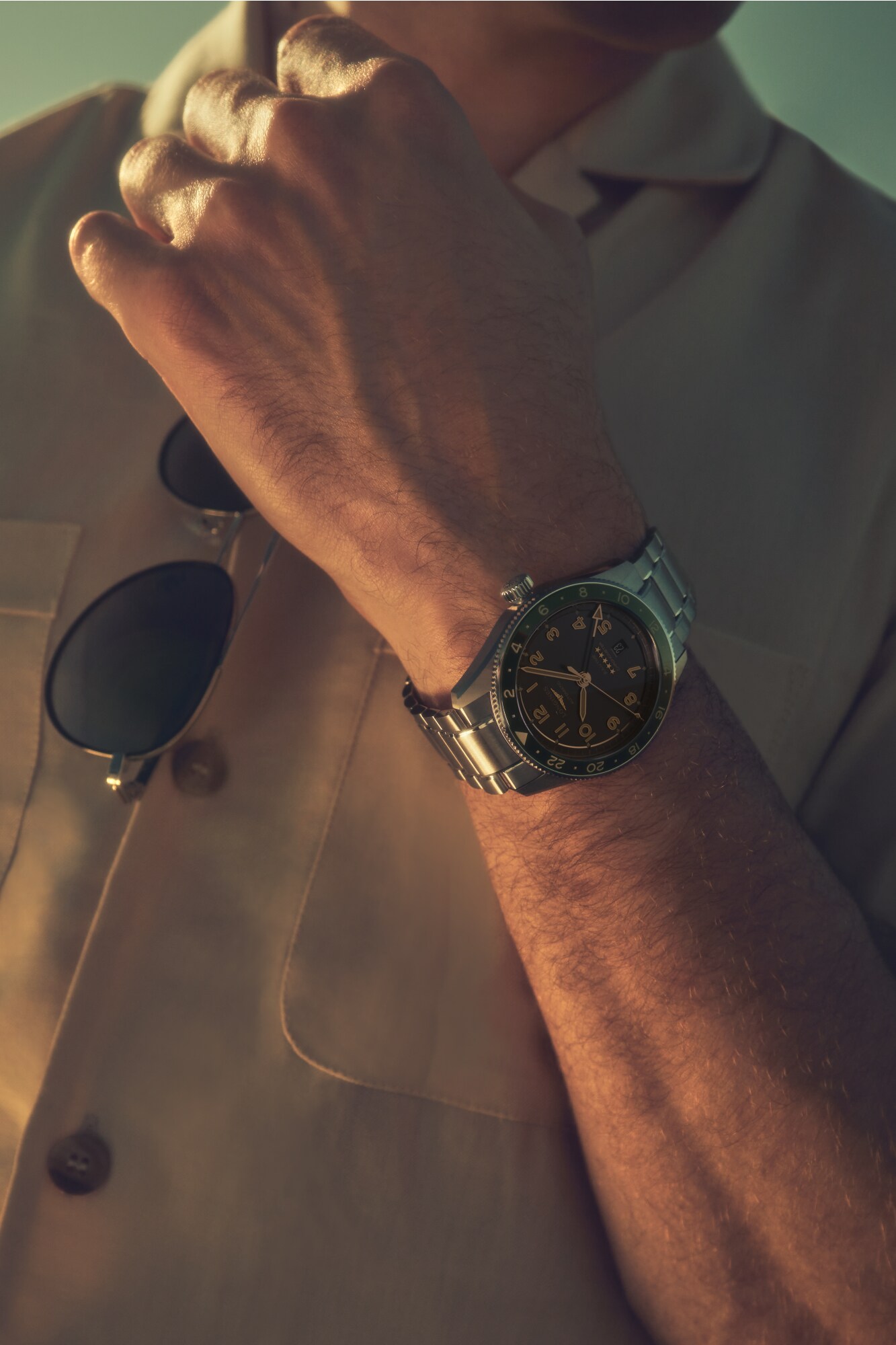 LONGINES SPIRIT ZULU TIME 自動巻、ステンレススティールと