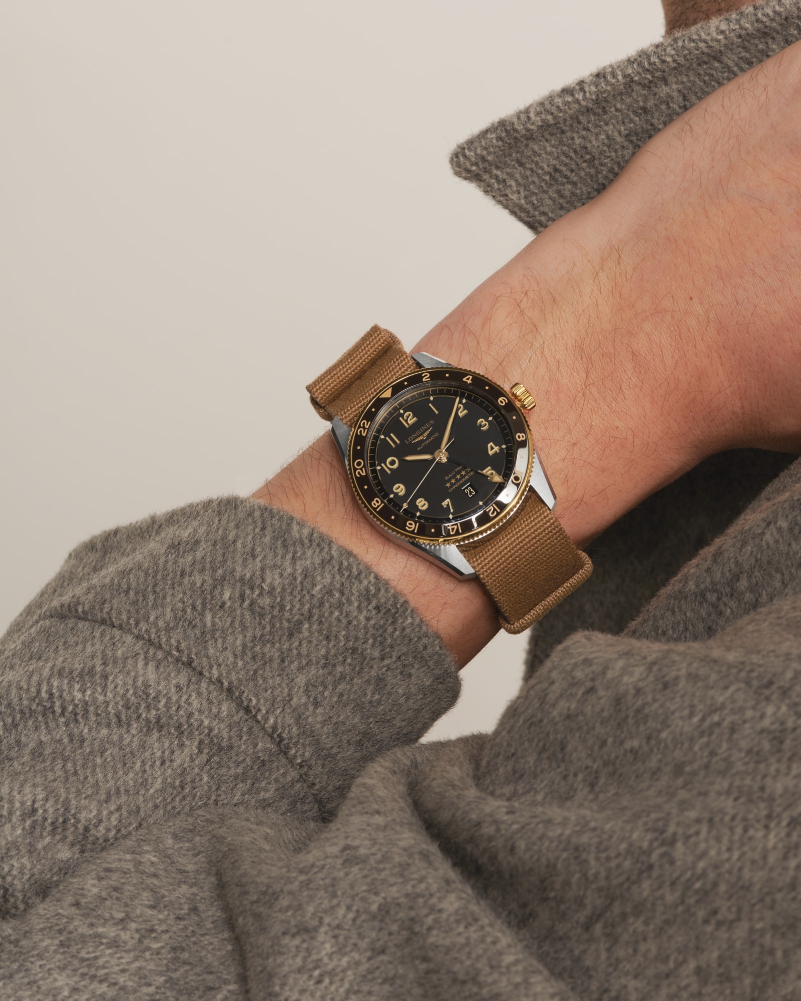 LONGINES SPIRIT ZULU TIME | Ø 42.00 mm, Anthracite | L3.812.5.53.9