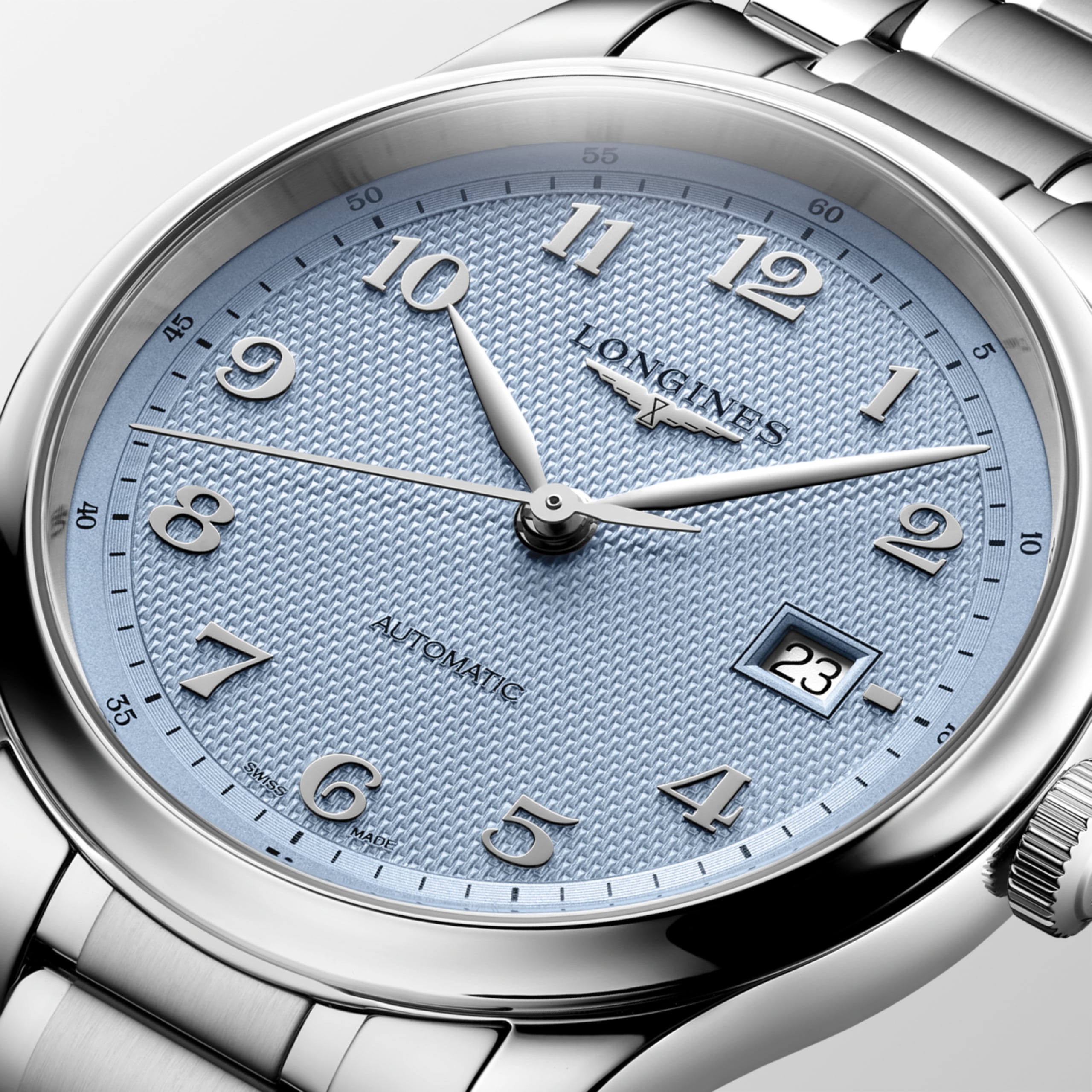 THE LONGINES MASTER COLLECTION L2.950.4.99.6 Automatic, Stainless steel, Light Blue "barleycorn", Bracelet Watch - Face close up
